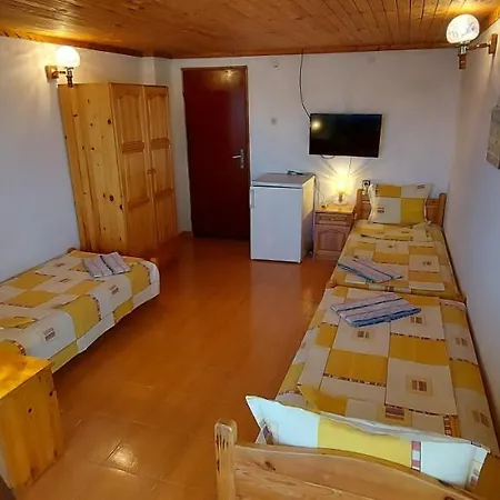 Nikolovi 2* Łozenec