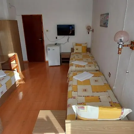 Nikolovi Guest house