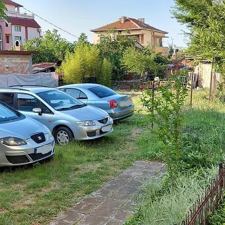 Nikolovi Guest house