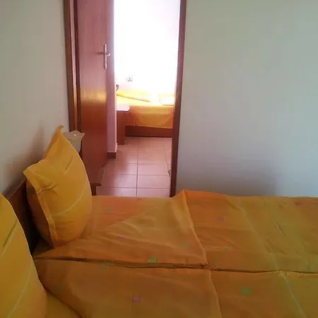 بيت ضيافة Nikolovi 2*