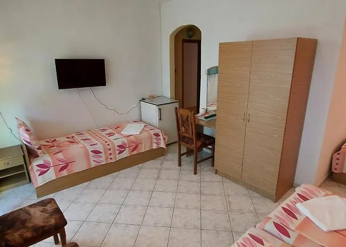 николови Лозенец