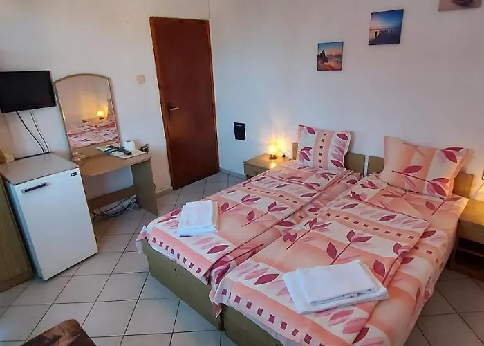 николови Лозенец