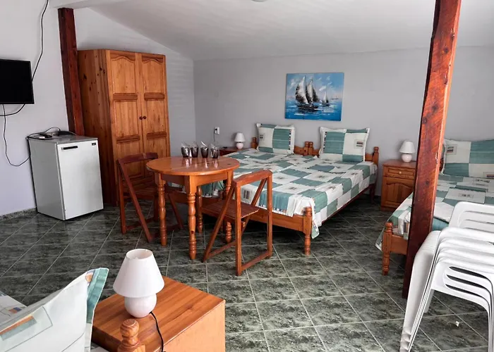 николови Лозенец